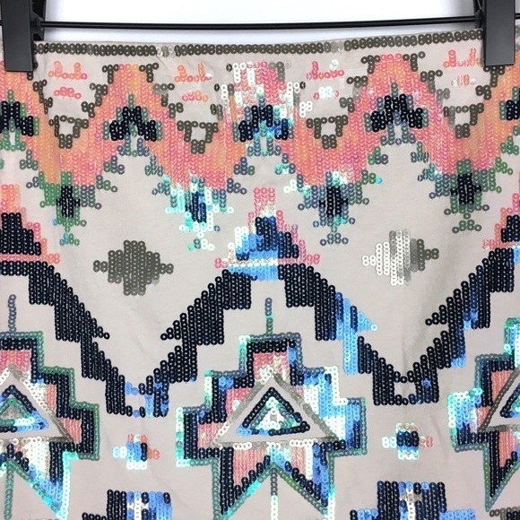 EXPRESS Mini Skirt Sequins Aztec Tribal Boho Southwestern Sparkly Size XS NWT - Picture 6 of 15